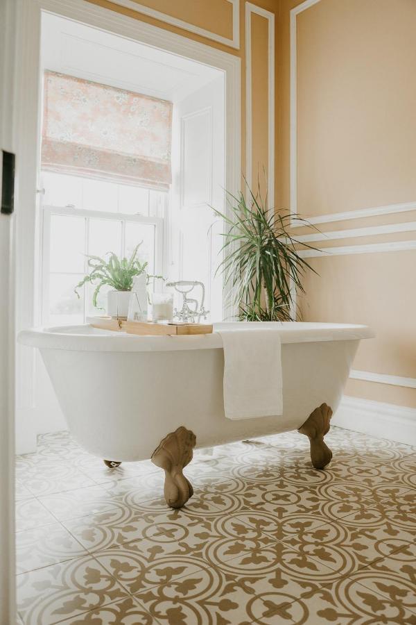 مبيت وإفطار Abbeyshrule Abbeyview House المظهر الخارجي الصورة